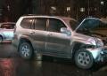 В Архангельске в результате ДТП автомобиль едва не протаранил магазин 