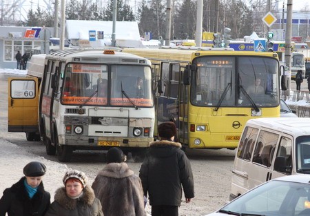 Из-за водителя «ПАЗа» в Архангельске пострадал годовалый ребенок
