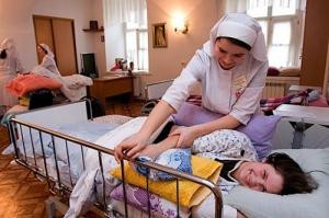 В Архангельске проходит семинар-тренинг для сестёр милосердия