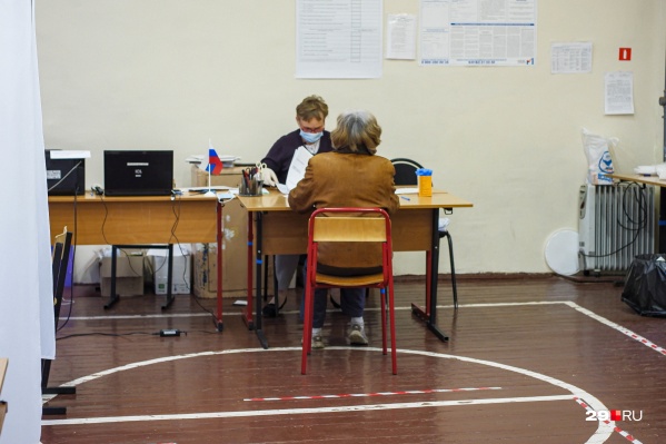 Избирком подсчитал явку избирателей на выборы губернатора Архангельской области за два дня