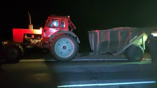 По факту столкновения микроавтобуса и трактора в Поморье возбуждено уголовное дело