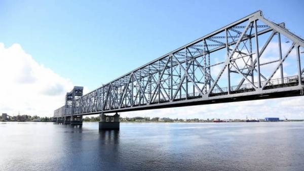 Опубликован график дней, когда проезд по жд-мосту в Архангельске будет закрыт