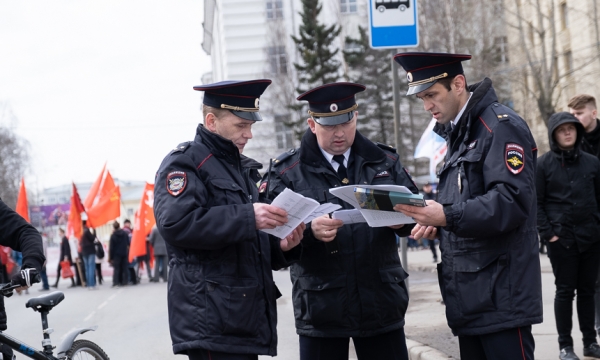 Сотрудники полиции нашли потерявшегося в Архангельске 80-летнего мужчину