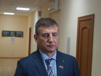 Депутат Архоблсобрания Дятлов призвал запретить деятельность Greenpeace в РФ и назвал их паразитами