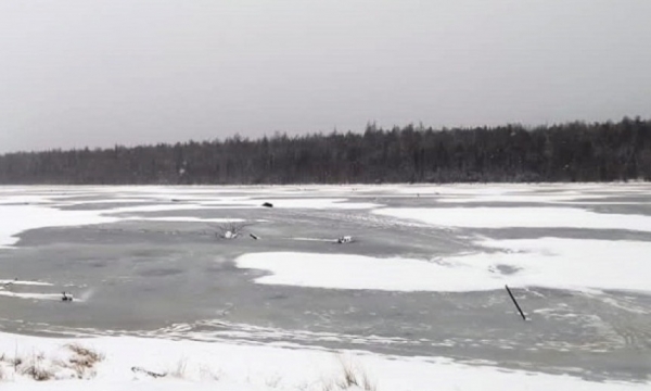 Под Архангельском мужчина ушёл кататься на коньках на озеро и пропал