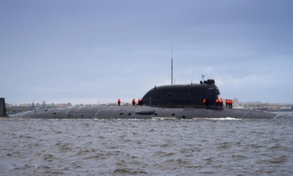 Новейшая субмарина Северного флота отстрелялась крылатой ракетой в Белом море