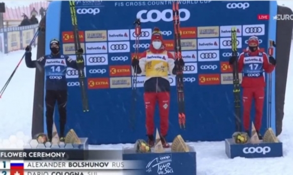 Северянин Александр Большунов выиграл «золото» на лыжной гонке в Швейцарии