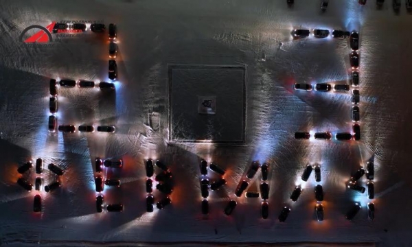 В Северодвинске в честь Дня защитника Отечества местные автолюбители провели праздничный флешмоб