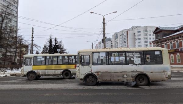 В очередном ДТП с двумя автобусами в Архангельске пострадали дети
