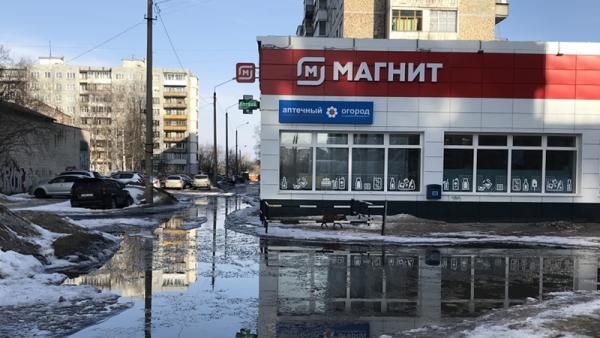 Жильцы многоэтажек на улице Дачной в Архангельске сообщили в СМИ об утечке на сетях