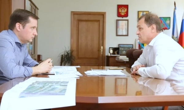 Тихая победа: главой Коряжмы вновь стал Андрей Ткач, возглавляющий город с 2016 года