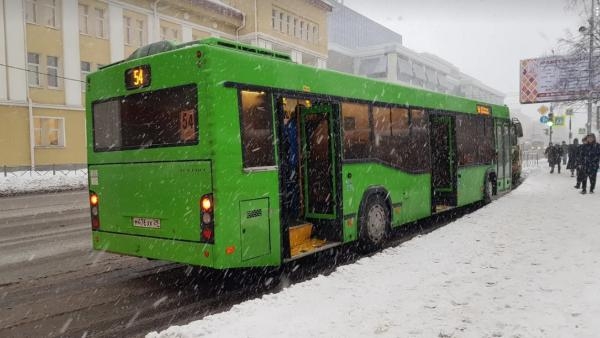 Власти признались в слабости сектора пассажирских перевозок в Архангельске