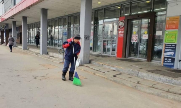 В Архангельске владельцев ТЦ и магазинов призвали начать весеннюю уборку