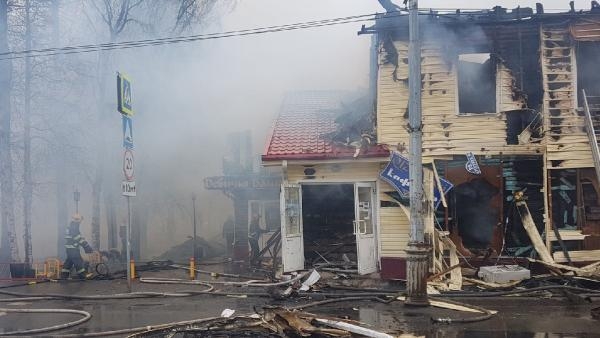 Сгоревший в Архангельске ресторан нарушал коронавирусный указ губернатора