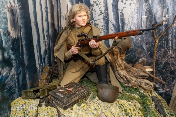  В Архангельске открылась экспозиция памяти снайпера Розы Шаниной  