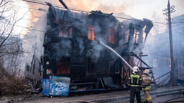 Пожар в Доме Брагина в Архангельске устроил подросток