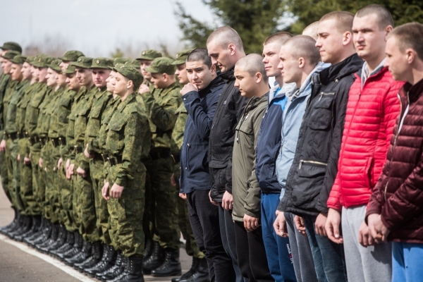   Житель Архангельска сменил имя и фамилию, чтобы не идти в армию 