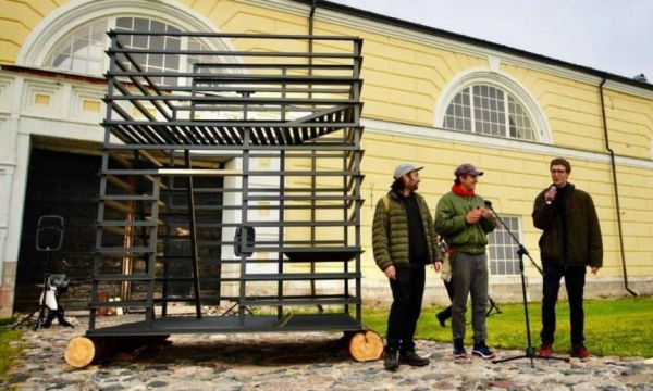 Краснодарские художники подарили Архангельску инсталляцию в честь «Правды Севера»