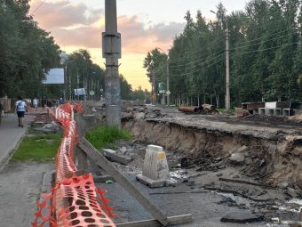В Архангельске продлили перекрытие двух участков Обводного канала