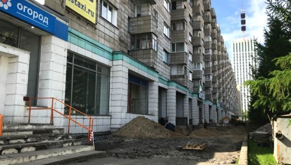 В Архангельске решили перестроить магазин «Ткани» на улице Воскресенской