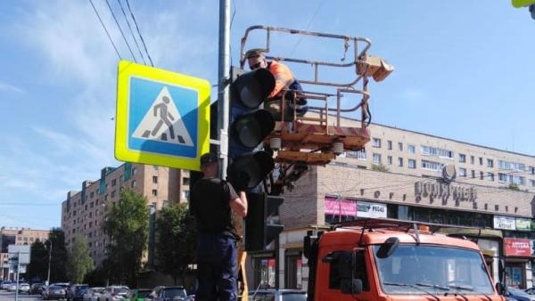 Новые дорожные знаки появятся у пешеходных переходов Архангельска