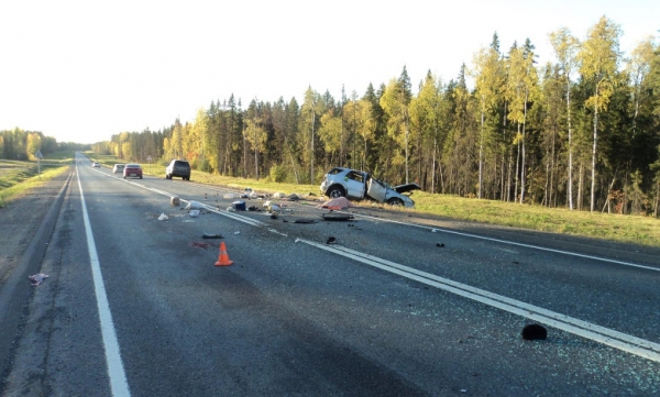Смертельная ошибка: в ДТП на М8 погиб водитель и пострадали пассажиры