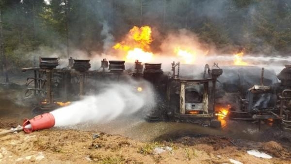 Связи нет, дороги нет: вскрылись нюансы ДТП со сгоревшим бензовозом в Поморье
