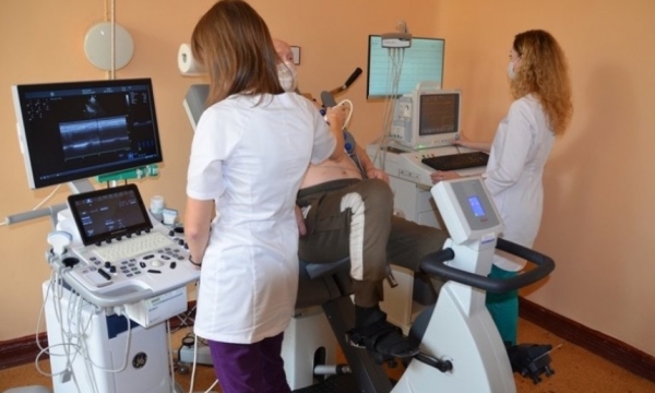 В Архангельской областной клинической больнице проводят стресс-эхокардиографию на новейшем оборудовании