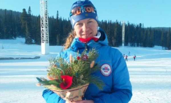 Лыжница Светлана Николаева выиграла «золото» Хибинской гонки