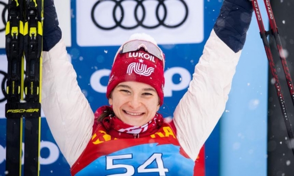 Лыжница Архангельской области Наталья Непряева выиграла бронзу в классической «разделке» на этапе «Тур де Ски»