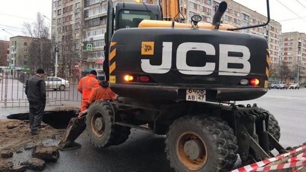 Архангельским коммунальщикам могут запретить раскапывать отремонтированные дороги