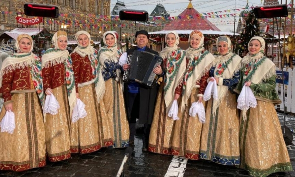 Северный народный хор выступил на сцене Кремлёвского дворца