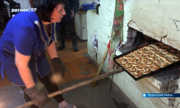 Возвращение к натуральному хозяйству: жителям Мезенского района приходится самим печь хлеб