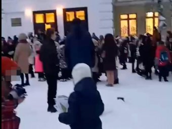 В Архангельске все школы эвакуированы из-за сообщений о минировании
